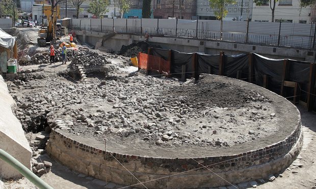 Arqueólogos hallan estructura de un antiguo templo al dios del viento en Ciudad de México