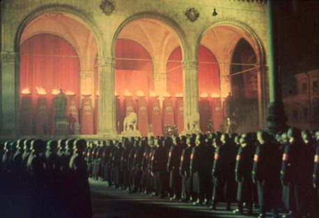 21 fotos de la Alemania Nazi a todo color que son aterradoras y sorprendentes al mismo tiempo