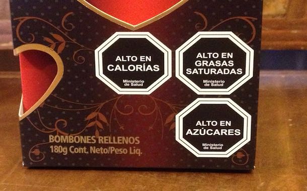 OMS recomienda a Chile aumentar impuestos a alimentos altos en grasas y azúcares