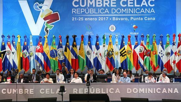 Celac llama a profundizar integración y rechaza política de Trump