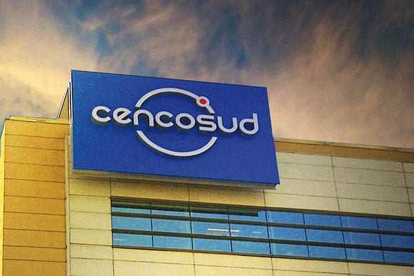 Se inicia mediación colectiva con Cencosud por cobros de comisión mensual y cláusulas abusivas de su tarjeta