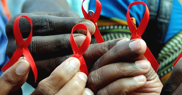 Día Internacional del Condón: cerca de 7.000 personas con VIH en  Chile no recibe tratamiento