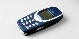 Regreso del Nokia 3310: el celular indestructible.