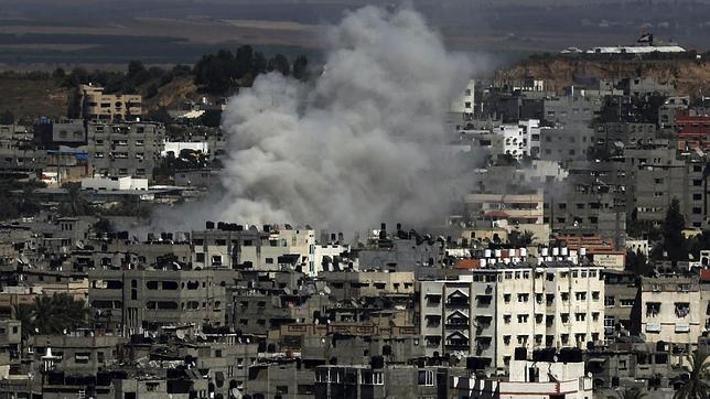Israel bombardea la Franja de Gaza en respuesta a un ataque del lunes