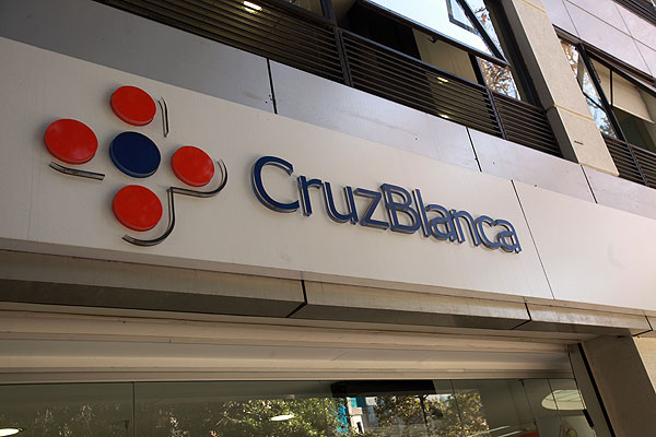 Economista Andrés Solimano por sanción a Masvida y Cruz Blanca por integración vertical: “Las multas apenas tocan las utilidades de estos conglomerados”