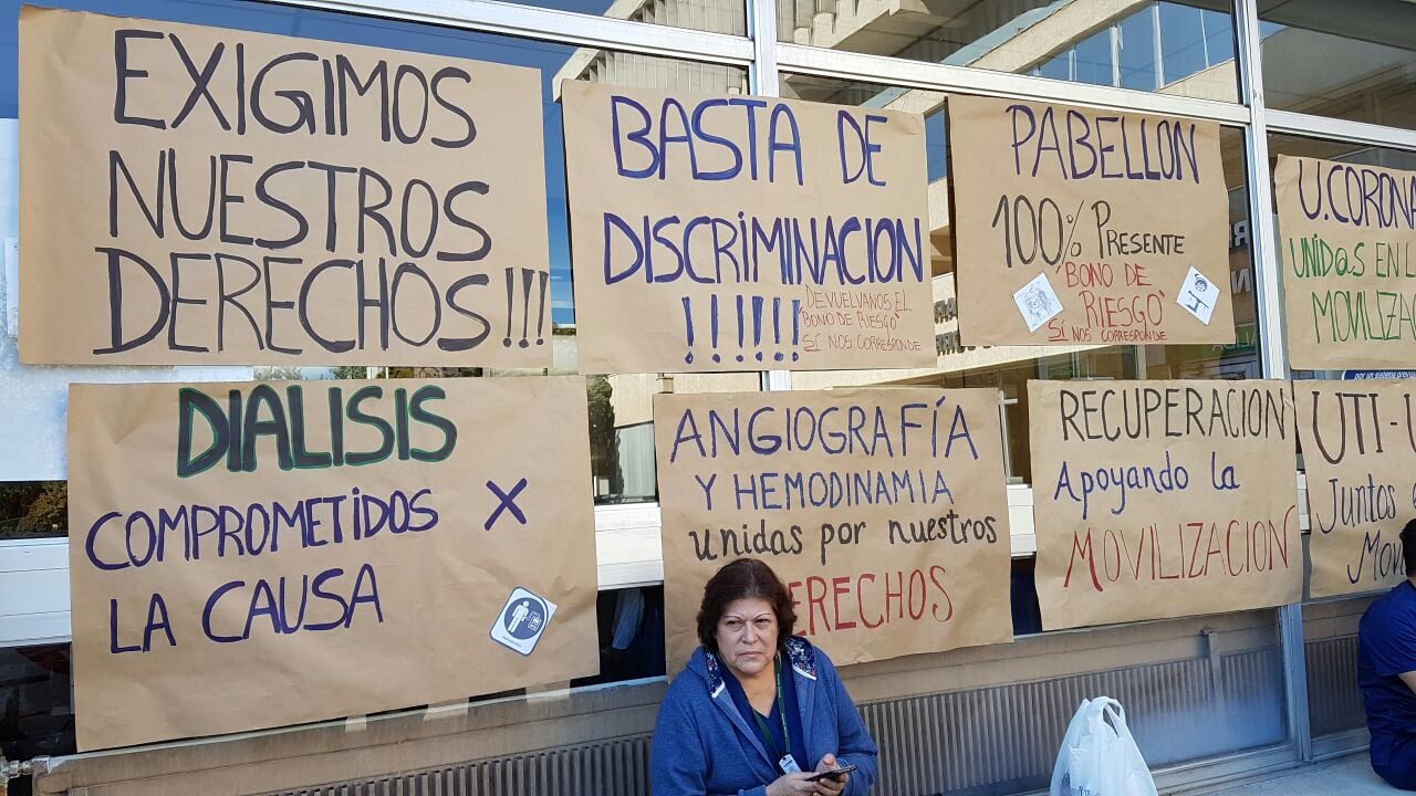 Paro de enfermeros de hospital Dipreca: Demandan reponer bono de riesgo