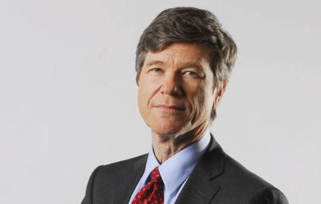 Economista Jeffrey Sachs llama a boicotear a las empresas malas