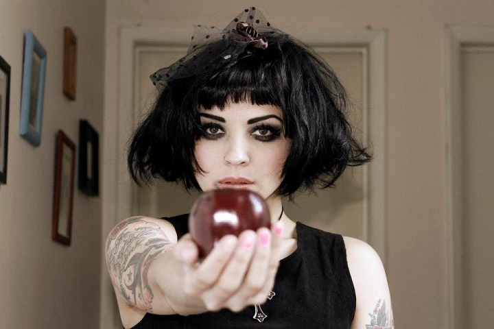 Mon Laferte y su lado vegetariano: «No utilizo nada de animales, me parecía súper falso comérmelos»