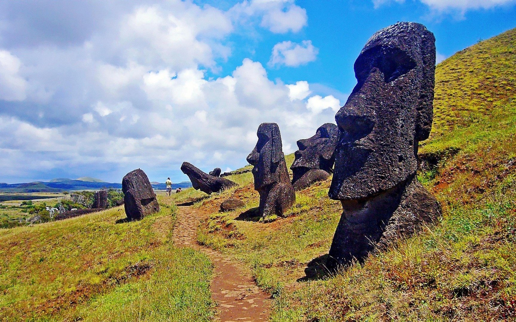 Rapa Nui se encamina a regular la migración y permanencia en su territorio