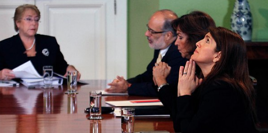 Mesa técnica de pensiones no alcanza acuerdo y pasa la pelota a Bachelet