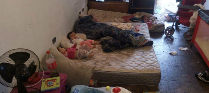 Indignante: Encuentran a dos bebés abandonadas en departamento de Los Ángeles