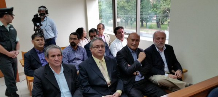 Condenan a concejales y ex autoridades comunales de Curicó por fraude al fisco
