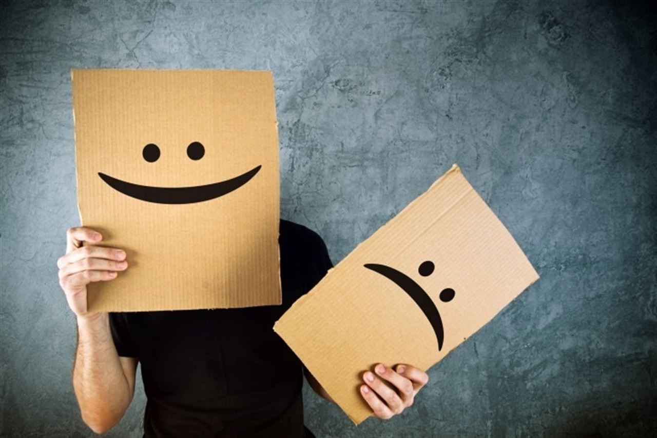 Experto cuestiona informe de la ONU sobre felicidad en Chile: «La mayoría se considera furioso con lo que ocurre»