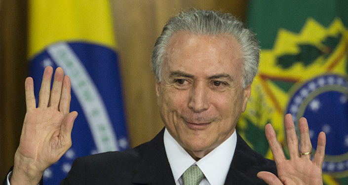 Temer y el regreso al neoliberalismo noventero: «Se está aprovechando de su impopularidad para hacer el ‘trabajo sucio’ que le impusieron los grupos económicos»