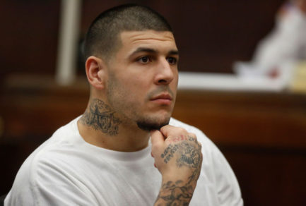 Revelan la identidad del supuesto amante de Aaron Hernandez, la ex estrella de la NFL que se suicidó en prisión