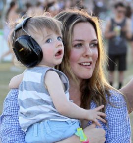 10 Famosos que eligieron El PEOR nombre para sus hijos ¡El #8 es una locura!