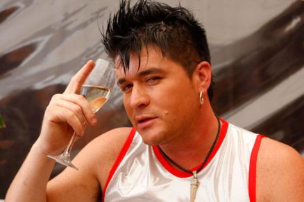 FOTO: Junior Playboy presentó a su nueva polola