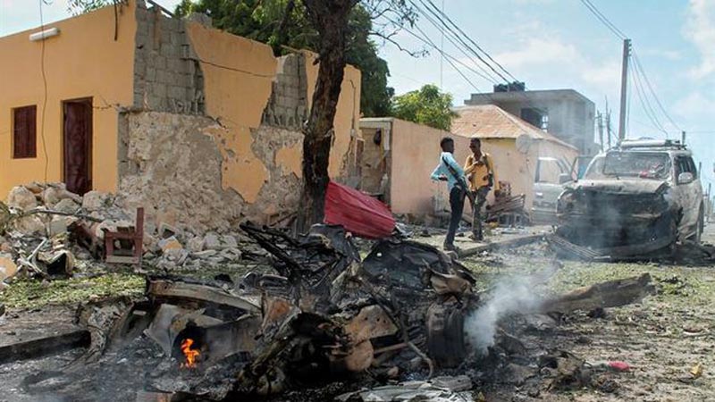 Somalia: Al menos 10 muertos en un ataque de Al Shabab a base militar