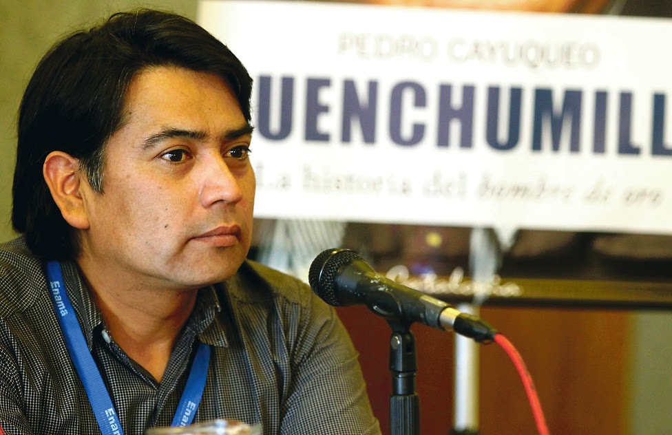Pedro Cayuqueo, periodista:  “Veo con preocupación la negligencia de los gobiernos para buscar una salida política al conflicto”