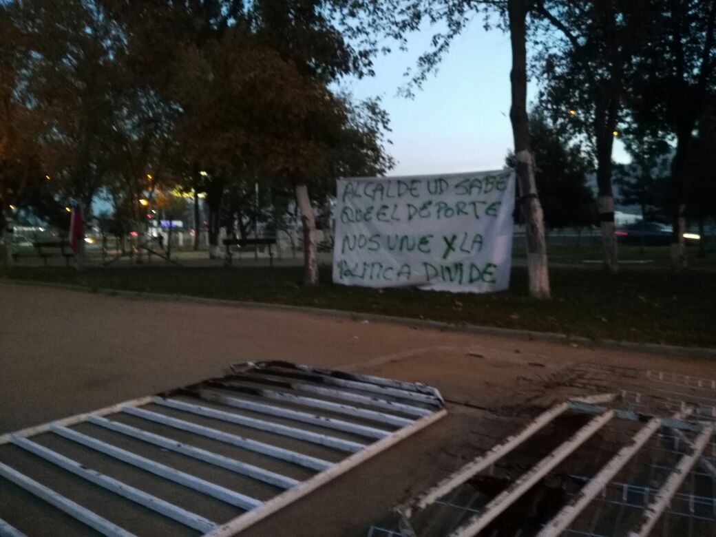 Enfrentamientos en Recoleta: seis detenidos en protesta contra construcción de jardín infantil