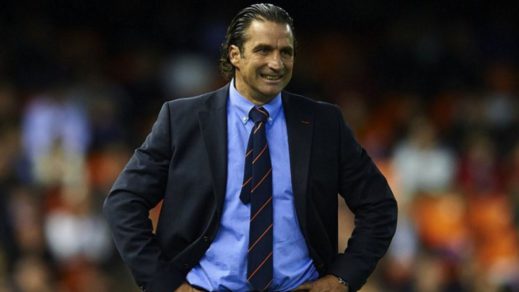 Medio español pone a Juan Antonio Pizzi como candidato a dirigir al Barcelona