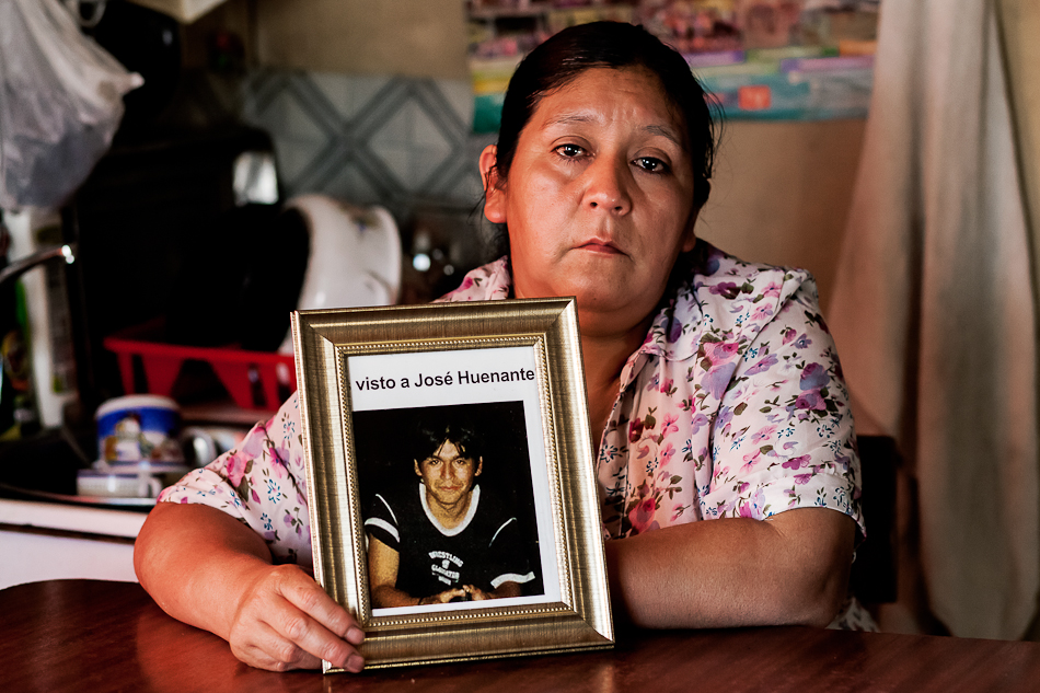 Sobrecogedor testimonio de madre de José Huenante: «En los primeros años ni ganas de comer teníamos»