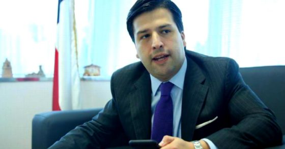 Panamá: Remueven a cónsul chileno por apoyar candidatura de Ossandón