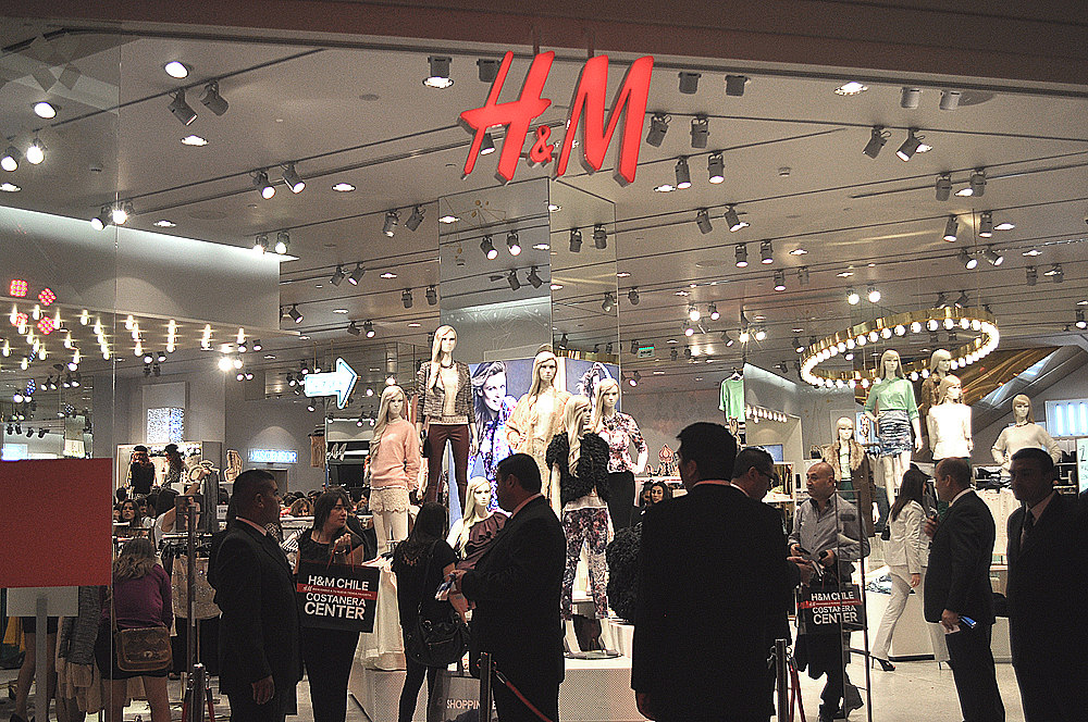 Trabajadores de reconocida tienda H&M iniciarán huelga legal por mejores condiciones laborales