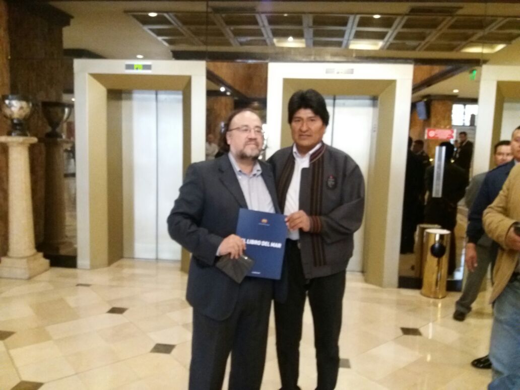 Jefe de Campaña de Alberto Mayol y Evo Morales dialogan sobre mar para Chile y mar para Bolivia