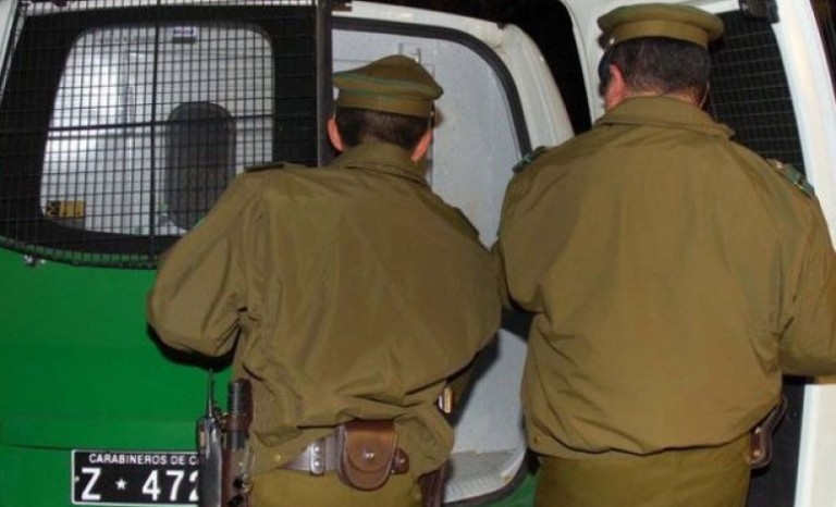 Confirman condena a carabineros por muerte de detenido al interior de furgón policial