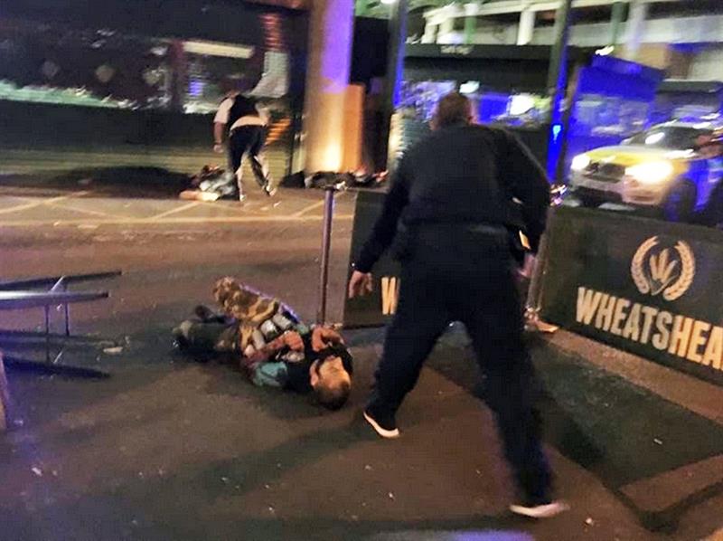 Reino Unido: Ya van doce detenidos por ataque terrorista en el Puente de Londres