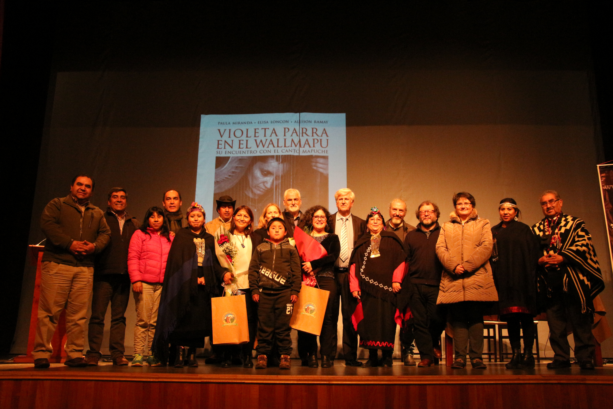 En Lautaro presentan libro “Violeta Parra en el Wallmapu” y su encuentro con el canto mapuche