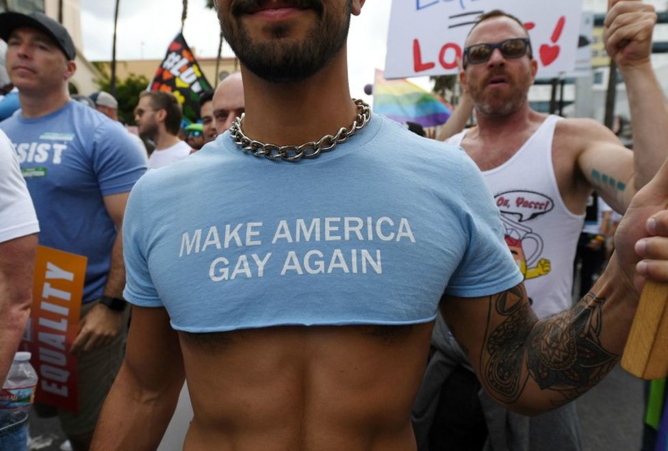 Marcha de la Igualdad por la Unidad y el Orgullo Gay convoca a miles de personas en todo EEUU