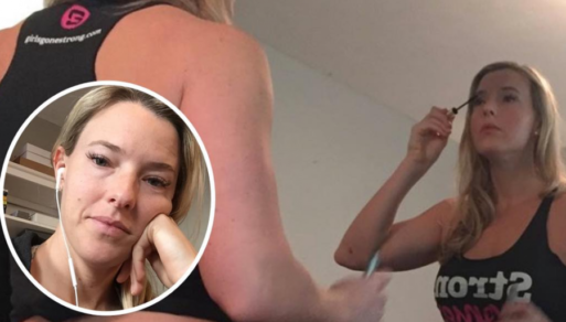 Compartió un selfie frente al espejo, pero sus piernas dieron mucho que hablar