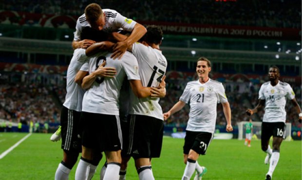 Habrá campeón inédito: Alemania golea a México y jugará la final con Chile