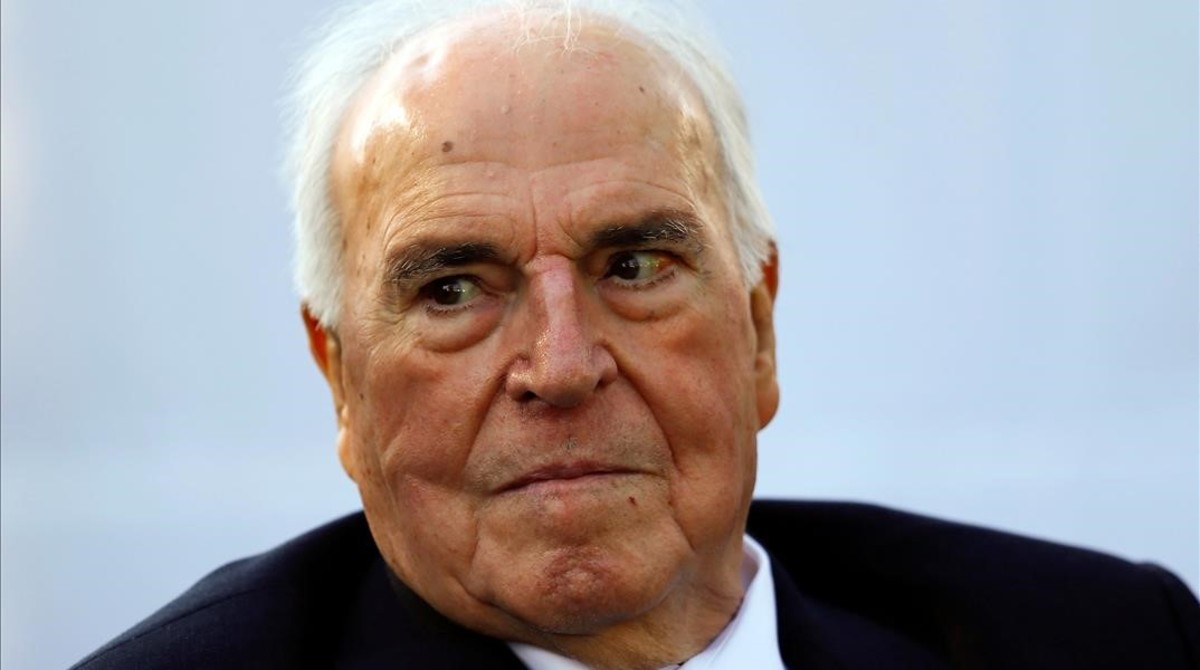 Alemania: Muere el ex canciller Helmut Kohl, artifice de la caída del Muro