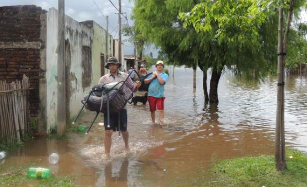 Uruguay sufre una de las peores inundaciones en su historia