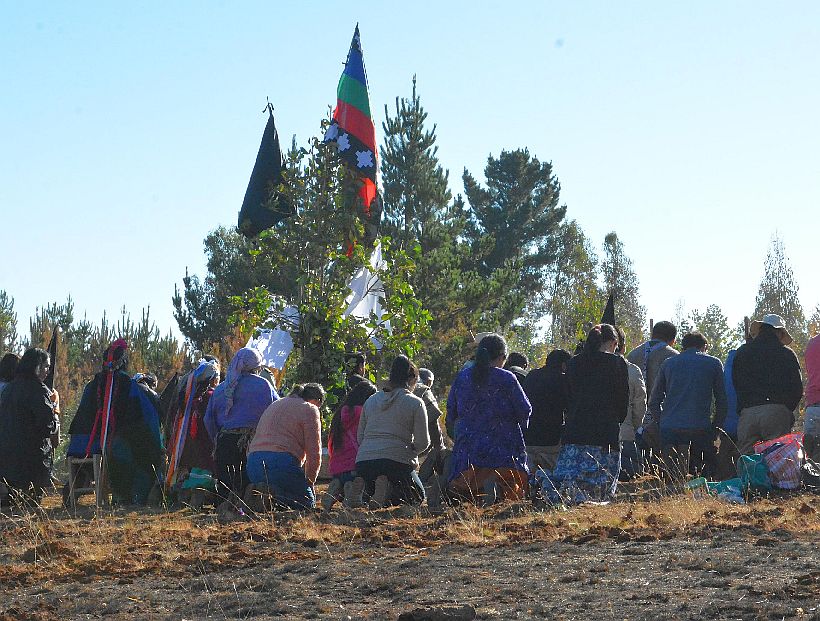 Lanco: Comunidad mapuche pide a Bienes Nacionales terrenos de cementerio y sitio ceremonial