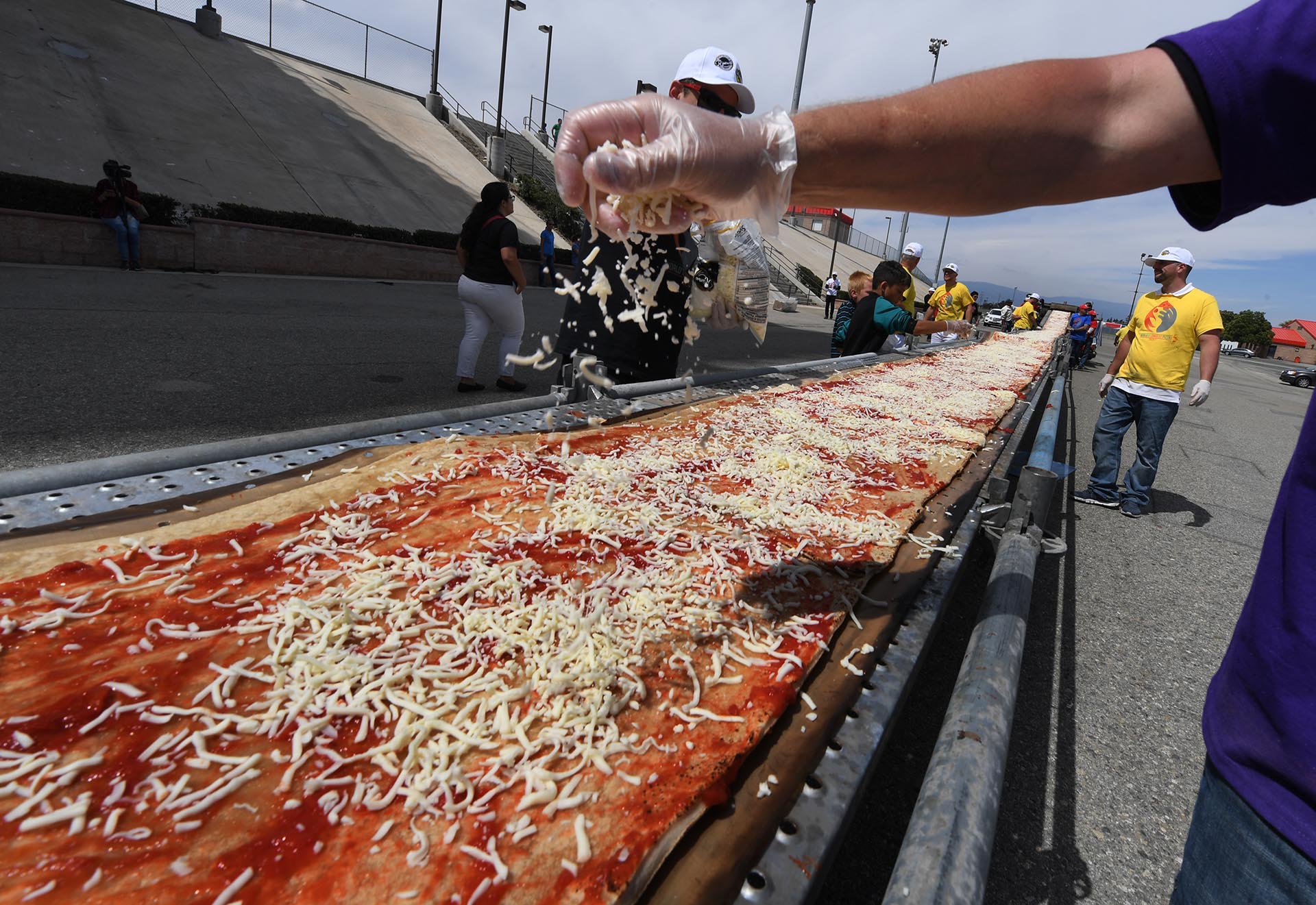 Así es la pizza que se convirtió en la «más larga del mundo»