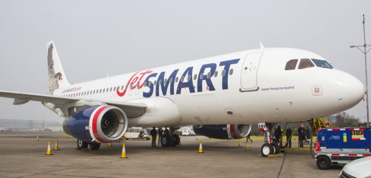 Sernac denuncia a Sky Airlines y JetSmart por publicidad engañosa