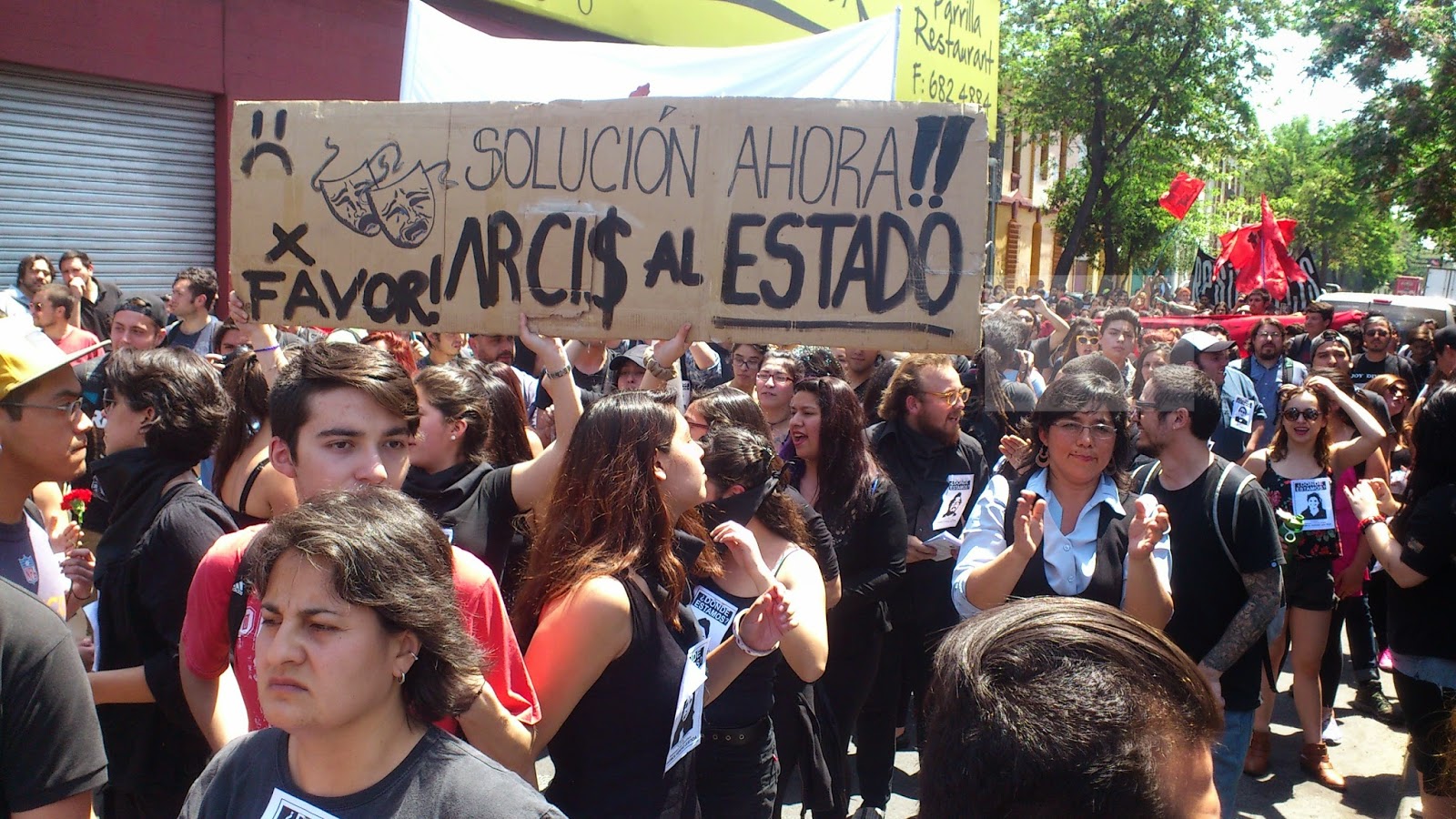 Estudiantes de la Arcis advierten que nombramiento de administrador de cierre podría ser por «cuoteo político»