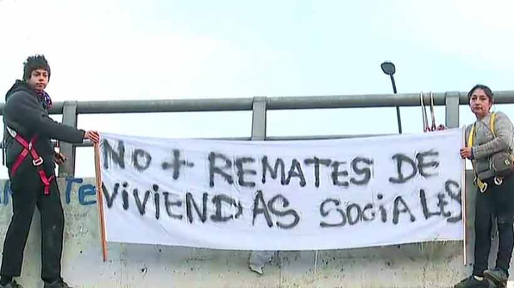 Vecinos de Peñalolén denuncian préstamo fraudulento por el cual sus casas serán rematadas