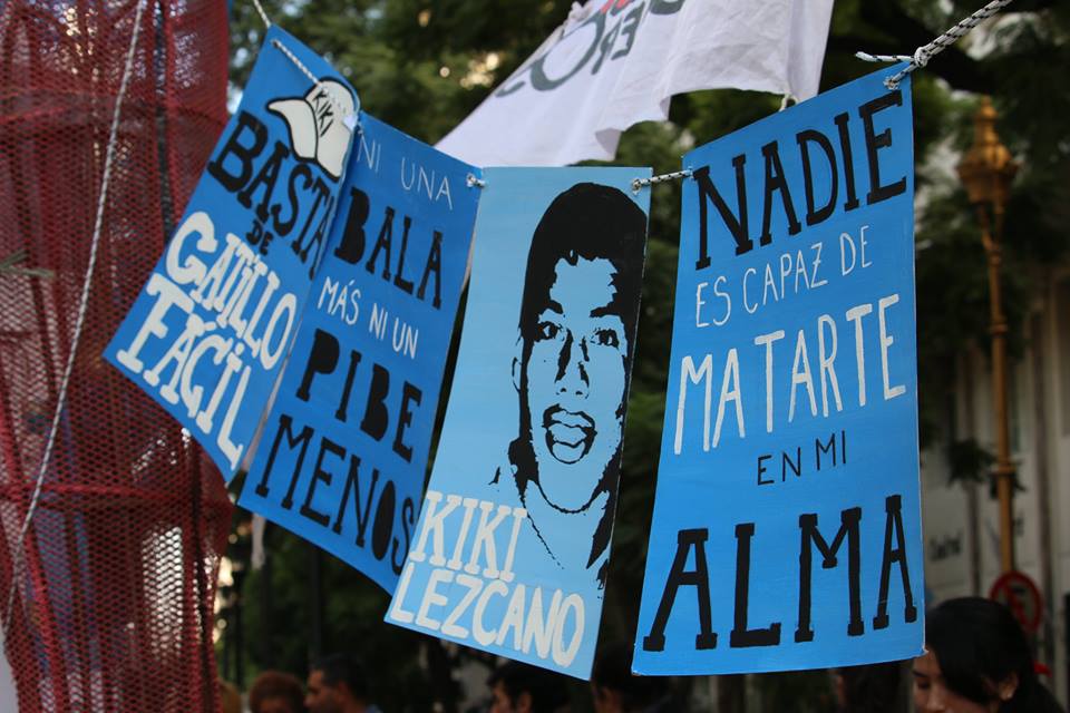 Buenos Aires: Piden justicia por muerte de 2 jóvenes argentinos a manos de la policía en 2009