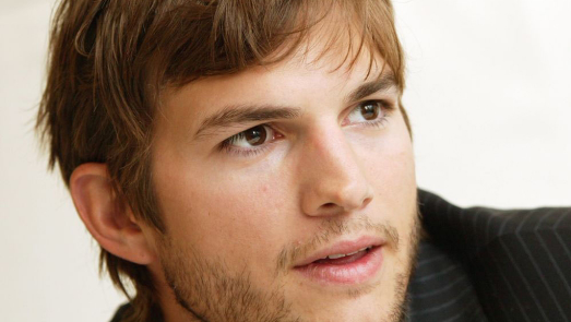 La dolorosa historia del hermano gemelo de Ashton Kutcher que casi llevó al actor a suicidarse