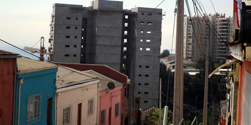Valparaíso: Diario Oficial publica congelamiento de permisos para edificar en altura