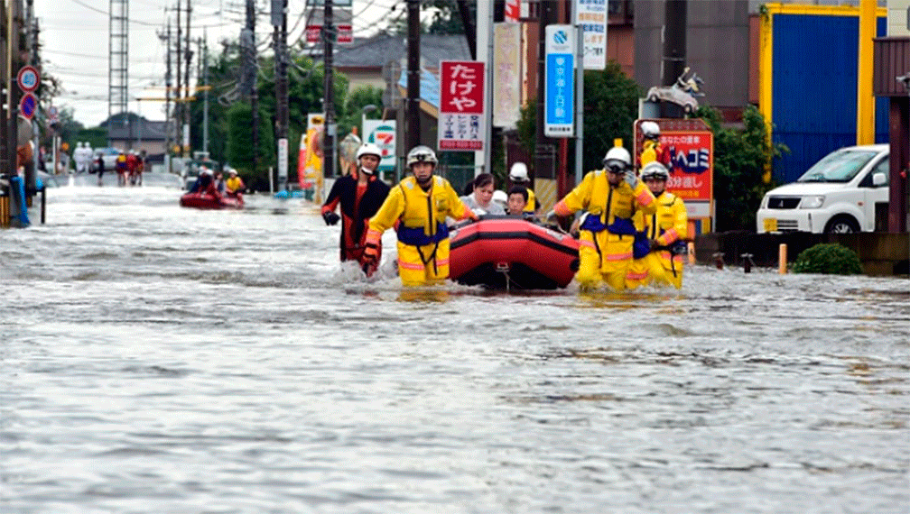 Japón: Intensas lluvias dejan seis desaparecidos y medio millón evacuados