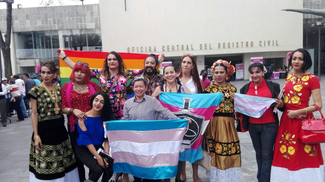 México: más de 200 personas transexuales reciben acta de nacimiento con cambio de género