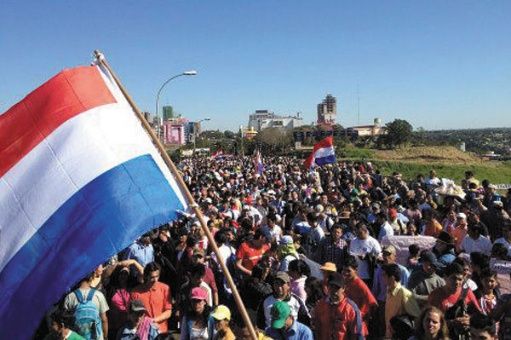 Paraguay: campesinos llaman a una «guerra de resistencia» contra el gobierno