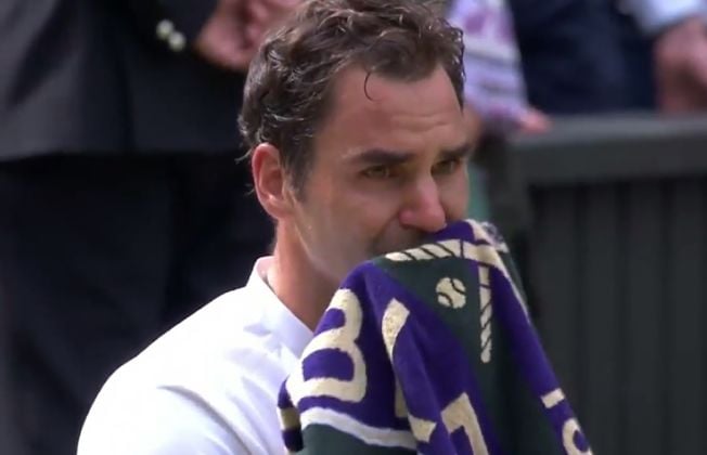 El emotivo llanto de «Su Majestad» Federer tras brillante victoria en Wimbledon