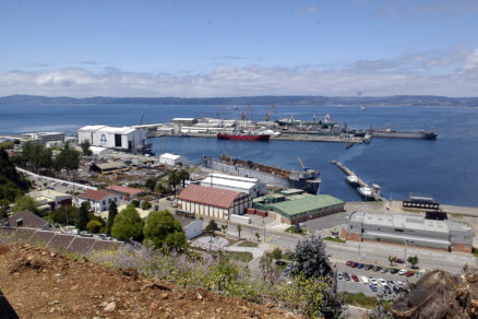 Talcahuano: Más de 600 trabajadores de Asmar presentan demanda por inhalación de asbesto